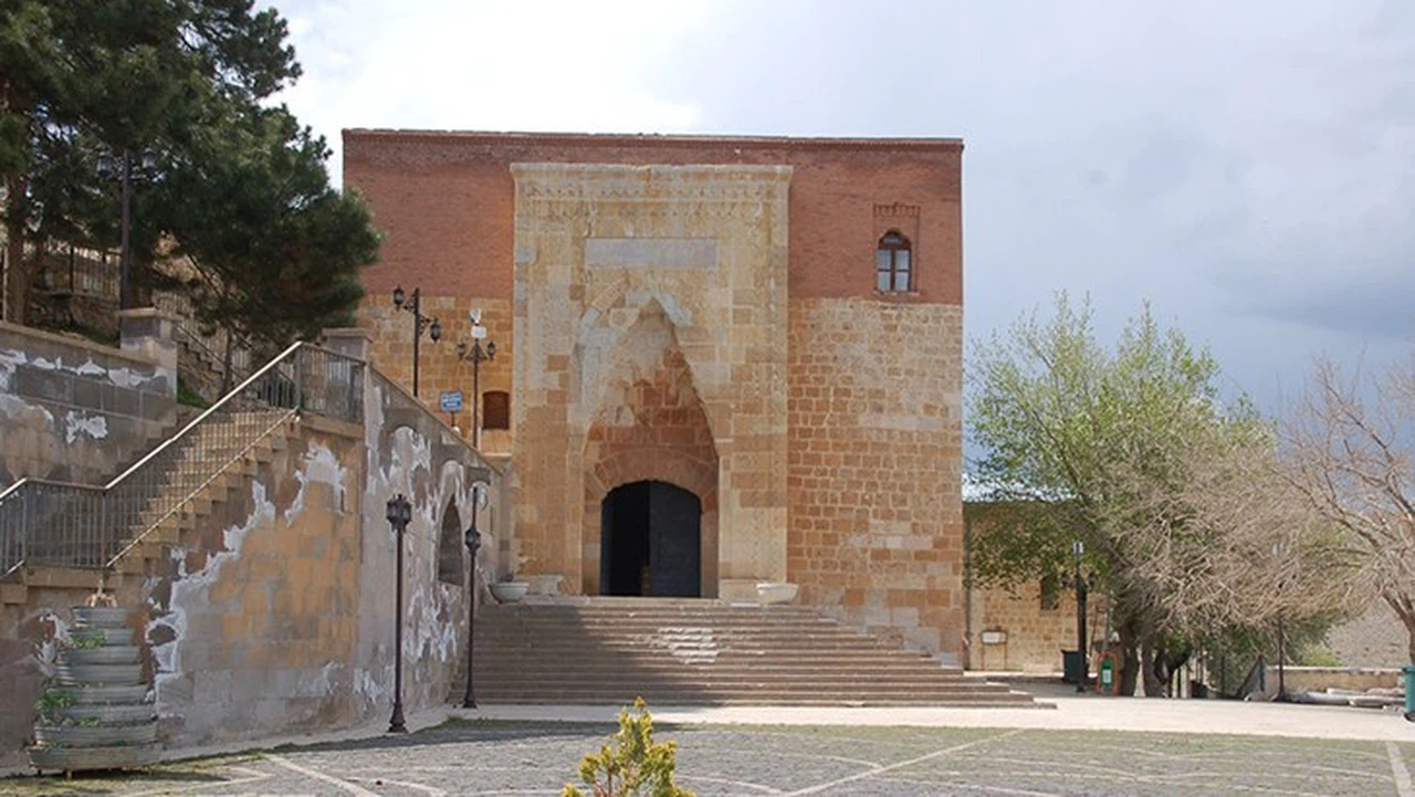 UNESCO Dünya Miras Listesi'nde yer alan eserler, Afşin'de tanıtılacak
