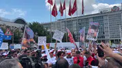 İBB çalışanlarından sosyal denge sözleşmesi protestosu