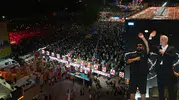 On binlerce kişi ilk gün Geleneksel Ağustos Fuarında buluştu