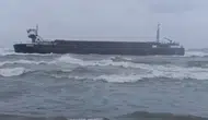 Sakarya'da kuru yük gemisi karaya oturdu