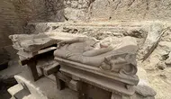 Olympos'ta anıtsal mezar ve içerisinde aristokrat bir kadına ait lahit bulundu