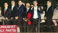 Bu binadayım, odamdayım, hiçbir yere gitmiyorum