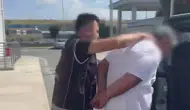 Göçmen kaçakçılığından aranan şüpheli havalimanında yakalandı