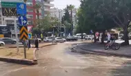 İçme suyu borusu patladı! Yollar göle döndü