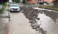 Sağanak ve dolu trafikte aksamalara neden oldu