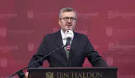 İletişim Başkanı Duran, “Bize doğruyu gösterebilecek bir çizgi lazım”