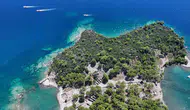 Phaselis, antik kalıntılar arasında yüzme deneyimi sunuyor