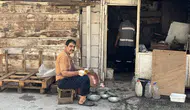 Usta kalaycı Mahmut Kaydı, 55 yıldır ateş başında mesai yapıyor