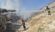 Gaziantep'te kağıt fabrikası, Antalya’da işyeri yangını