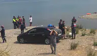 İznik Gölü'ne girdikten sonra kaybolan 2 kişi aranıyor