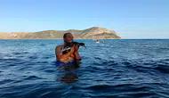 Moli, Akdeniz’in göz alıcı sularında unutulmaz bir tatil geçiriyor