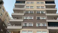Balkondan düşen kadın hayatını kaybetti