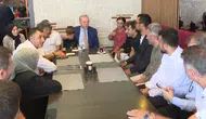Cumhurbaşkanı Erdoğan, Üsküdar'da esnafı ziyaret etti