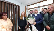 Ticaret Bakanı Bolat, Sarp Gümrük Kapısı'nda incelemelerde bulundu