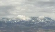 Ağrı Dağı'na mevsimin ilk karı yağdı !