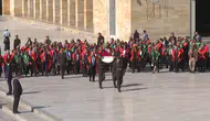 Yargıtay heyetinden adli yılın açılışı dolayısıyla Anıtkabir'e ziyaret