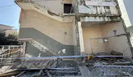 Mersin'de çöken beton merdivenin altında kalan işçi yaşamını yitirdi