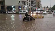 Adıyaman'da sağanak yağış hayatı olumsuz etkiledi