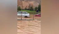 İstanbul'da sağanak su baskınlarına neden oldu