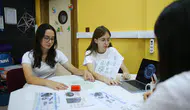 Öğrencilerden uzay çöplerine böcekten ilham alarak çözüm