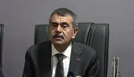 Bakan Tekin, bıçaklı saldırıda bir öğrencinin yaşamını yitirdiğini açıkladı