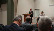 Yalnız Ardıç Söyleşileri’nde Fethi Gemuhluoğlu konuşuldu