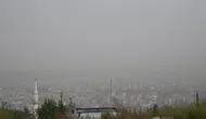Hatay'da toz taşınımı nedeniyle görüş mesafesi düştü