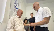 Bedi Şen, enkazda kalan protezlerinin yenilerine kavuştu