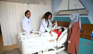 14 yaşındaki hastanın tümörü özel yöntemle çevre dokular korunarak çıkarıldı
