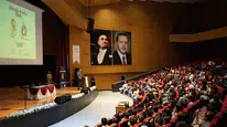 Yazarlar minik edebiyatseverlerle bir araya geldi