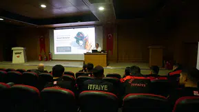 İtfaiye personeline kapsamlı iş güvenliği eğitimi