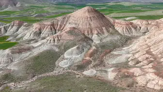 Malatya'nın doğal heykelleri ziyaretçilerini büyülüyor