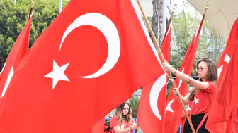 Antalya ve çevre illerde Ulusal Egemenlik ve Çocuk Bayramı buruk kutlandı