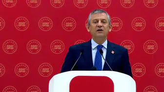 Özel, hükümeti yıllık enflasyon hedefi üzerinden eleştirdi