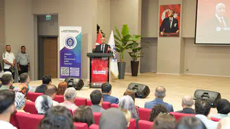 KİÜ Rektörü Bakan, “Konfor alanını terk edin, akıl terinizi akıtın”