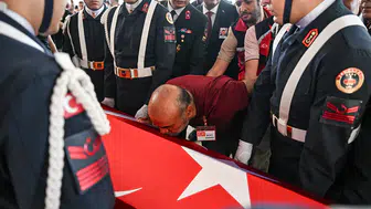 Trafik kazasında şehit olan uzman çavuşun cenazesi defnedildi