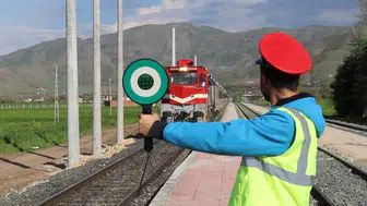 Van Gölü Ekspresi, doğal güzellikleri keşfetme imkanı sunuyor
