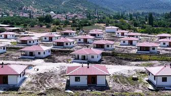 Sındırgı afet konutları hızla tamamlanıyor