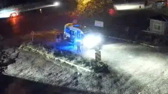 Otomobille motosikletin çarpıştığı kazada 2 kişi öldü, 1 yaralı