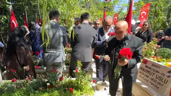 HAK-İŞ, 15 Temmuz şehitlerini kabirleri başında andı