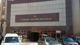 Etimesgut Belediyesi'ne mali suç operasyonu: 52 gözaltı