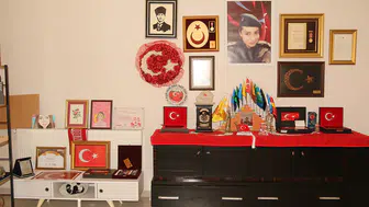 15 Temmuz şehidi Gülşah Güler'in ailesi evlerini kızlarının hatıralarıyla donattı