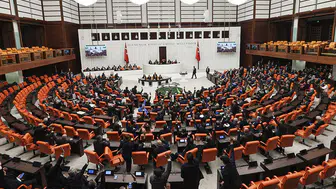 Öğrenci affı ve yükseköğretim teklifinin ilk 13 maddesi kabul edildi