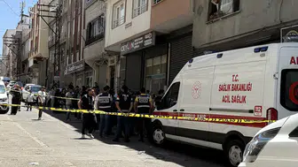 Önce eski eşini bıçakladı sonra kendi canına kıydı