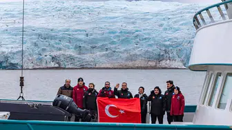 Türk bilim insanları 6. kez Arktik’te! Bakan Kacır da eşlik ediyor