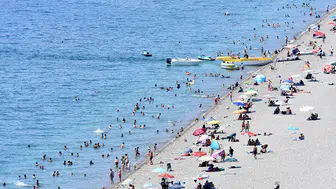 Sıcak hava nedeniyle sahillerde yoğunluk yaşandı