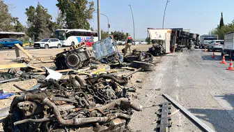 Hatay'da meydana gelen bu kazada tırın sürücüsü ağır yaralandı