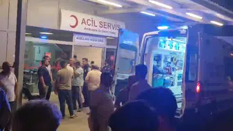 Şanlıurfa'da iki otomobilin çarpışması sonucu 3 kişi öldü