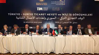 Bakan Bolat, Türk ve Suriyeli iş dünyası temsilcileriyle bir araya geldi