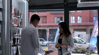 Hatay’da açılan kepenkler yeniden başlayan hayatın sesi oluyor